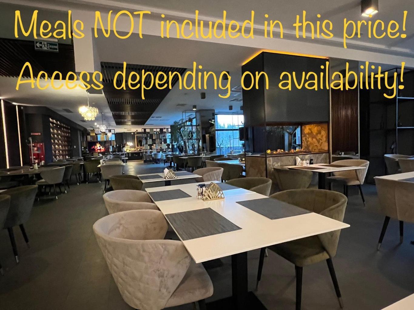 Family Apartment In Silver Mountain Resort ポイアナ・ブラショフ エクステリア 写真