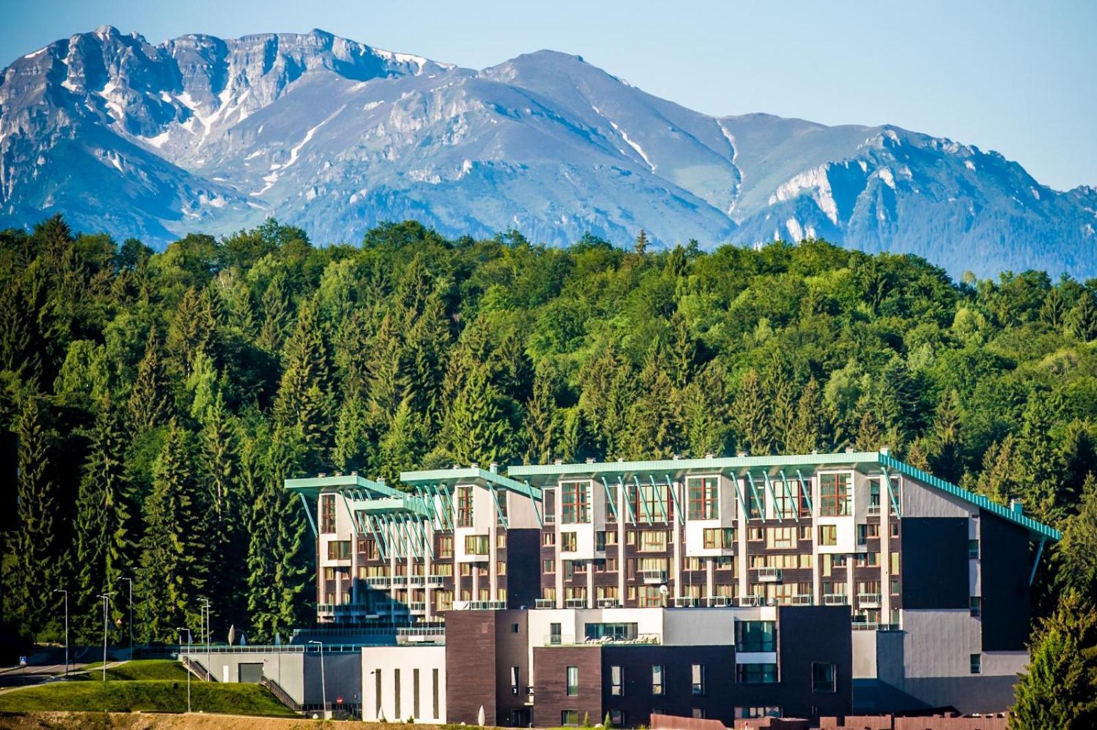 Family Apartment In Silver Mountain Resort ポイアナ・ブラショフ エクステリア 写真
