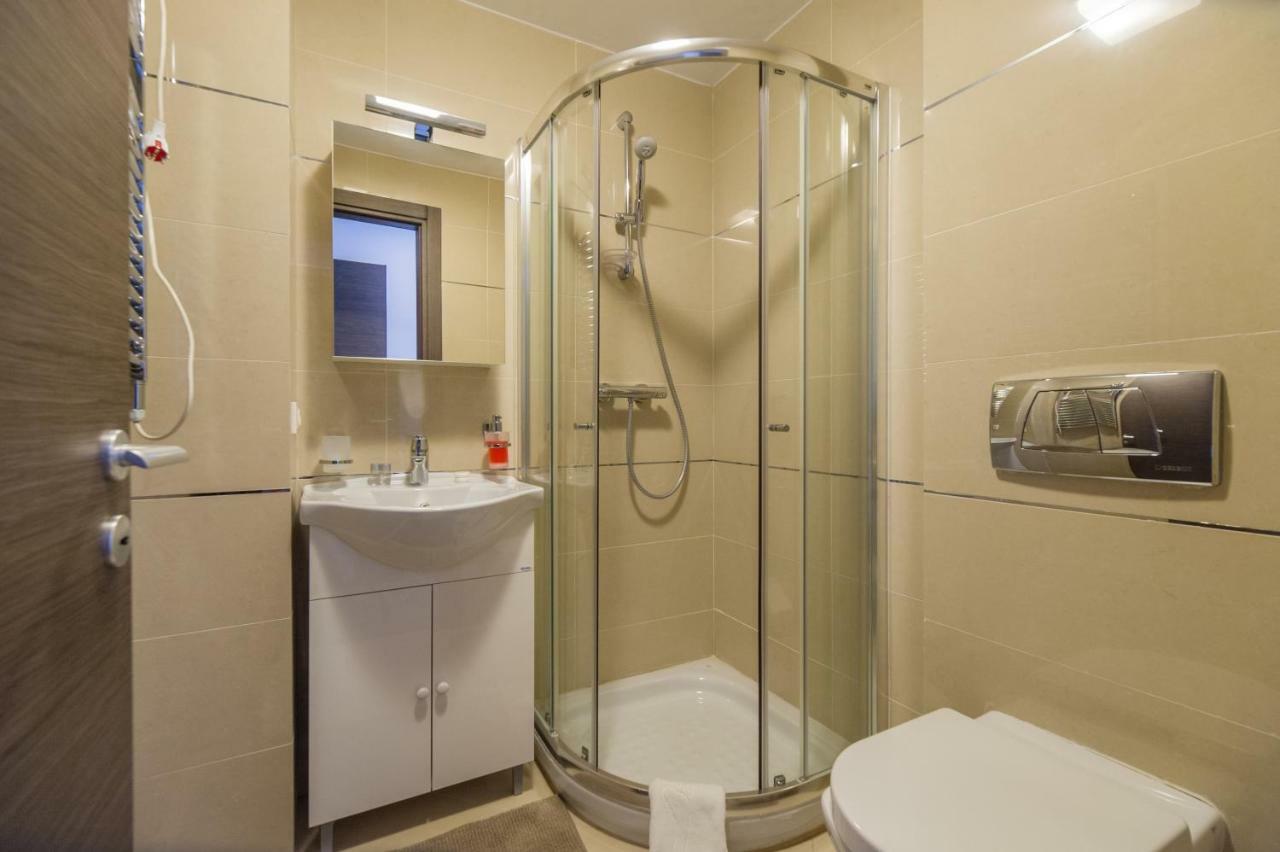 Family Apartment In Silver Mountain Resort ポイアナ・ブラショフ エクステリア 写真