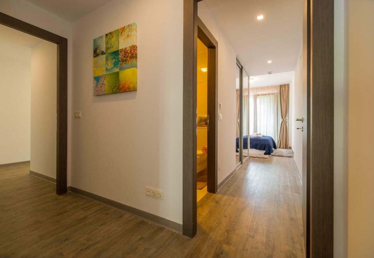 Family Apartment In Silver Mountain Resort ポイアナ・ブラショフ エクステリア 写真